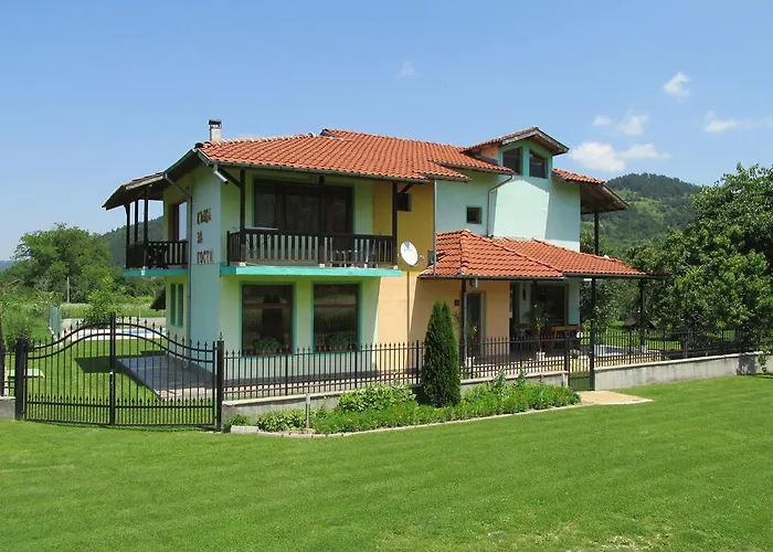 Pri Orehite Gasthof 3*